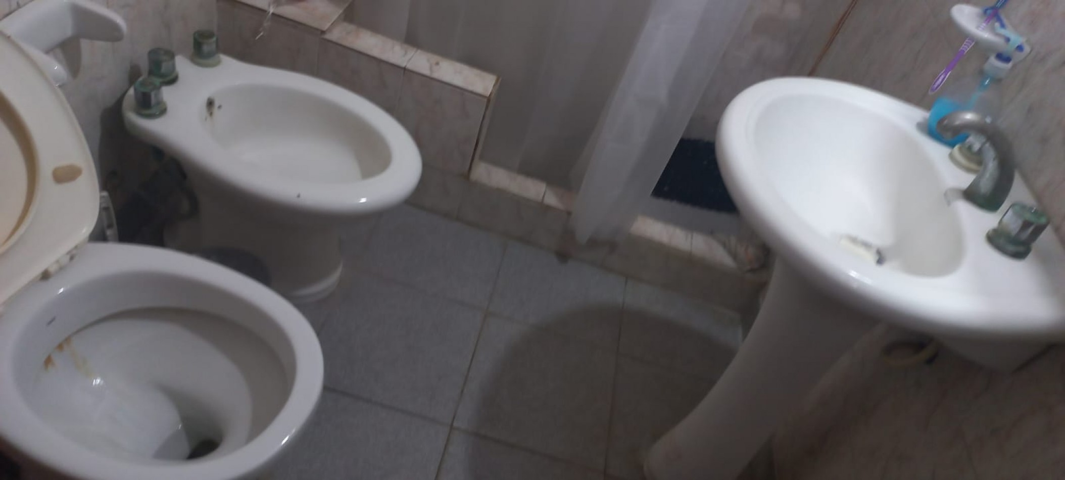 VENDO HERMOSA PROPIEDAD EN HURLINGHAM