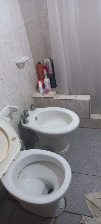 VENDO HERMOSA PROPIEDAD EN HURLINGHAM