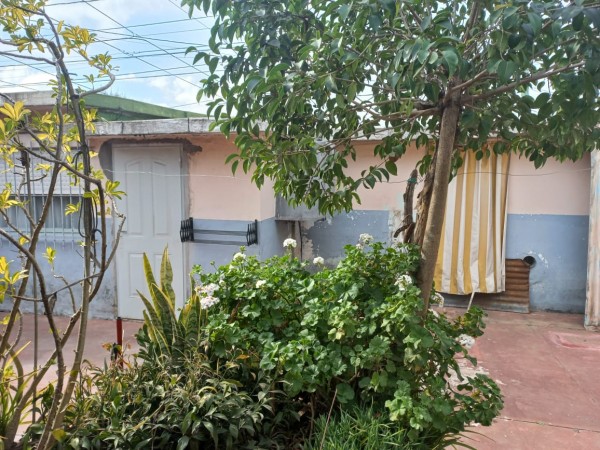 VENDO HERMOSA CASA Y DEPARTAMENTO JUNTOS (AUT.316)