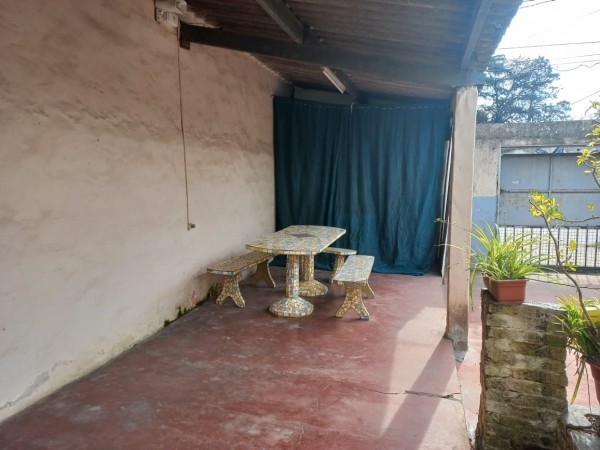 VENDO HERMOSA CASA Y DEPARTAMENTO JUNTOS (AUT.316)