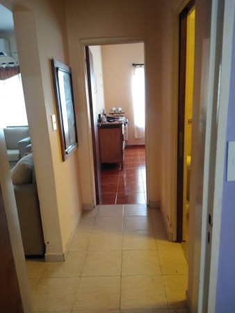 VENDO REGIA CASA EN MORENO SUR (AUT.324)