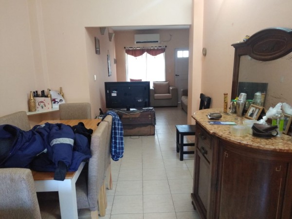 VENDO REGIA CASA EN MORENO SUR (AUT.324)