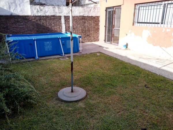 VENDO REGIA CASA EN MORENO SUR (AUT.324)