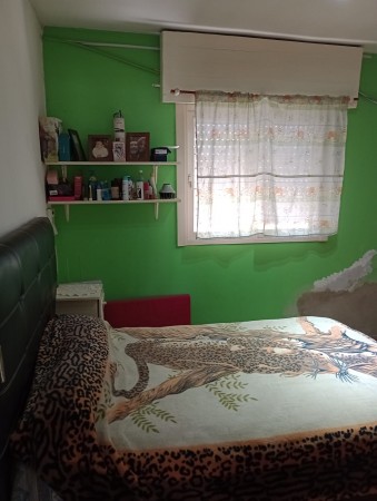 (AUT. 344) VENDO REGIA CASA CON AMPLIO TERRENO, HAY FACILIDADES DE PAGOS. CALLE CANADÁ 5633 - MORENO