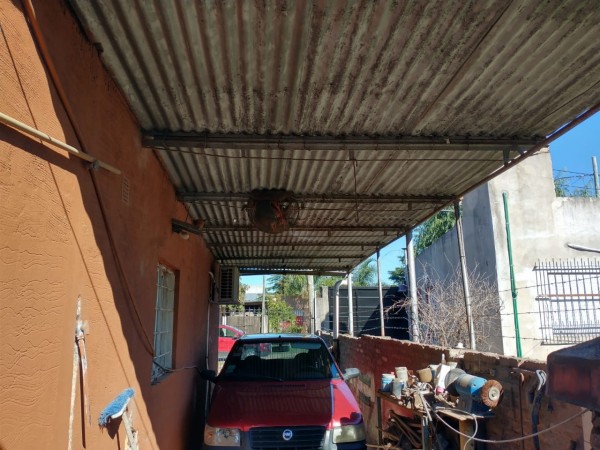 (AUT. 390) VENDO HERMOSA CASA EN BARRIO LA PERLITA, MORENO