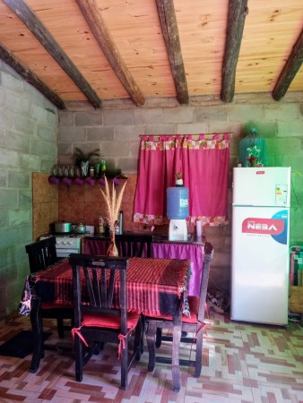 (399) EN ALTA GRACIA, PROVINCIA DE  CORDOBA, VENDO O PERMUTO CASA DE MATERIAL, CON TERRENO ZONA TURISTICA, IMPERDIBLE