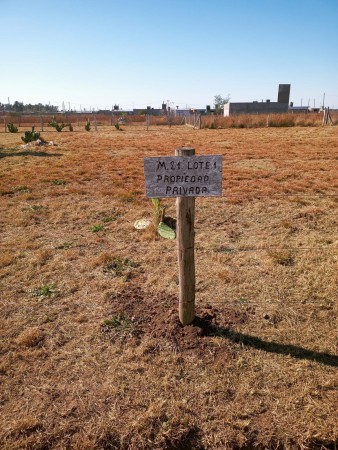 (399) EN ALTA GRACIA, PROVINCIA DE  CORDOBA, VENDO O PERMUTO CASA DE MATERIAL, CON TERRENO ZONA TURISTICA, IMPERDIBLE