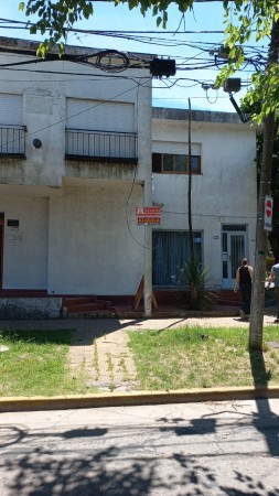 (AUT. 401) ALQUILO HERMOSO DEPARTAMENTO EN MORENO NORTE, IDEAL PARA PROFESIONALES O VIVIENDA FAMILIAR