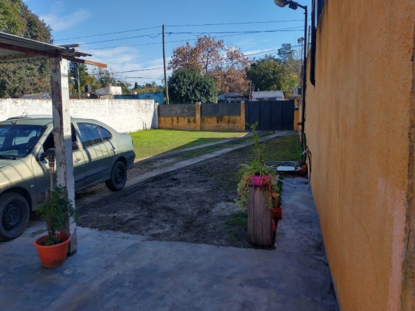 VENDO REGIA CASA QUINTA CON PILETA DE NATACION EN GENERAL ZAPIOLA, LOCALIDAD DE PASO DEL REY - MORENO