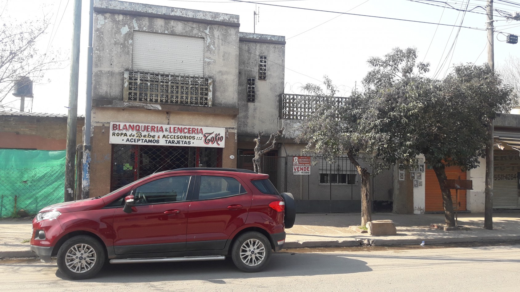 ALQUILO AMPLIO LOCAL COMERCIAL CON DEPOSITO ZONA COMERCIAL, AVENIDA MARCOS DEL BUENO 735 Y POSADAS BARRIO LA PERLITA, MORENO. 