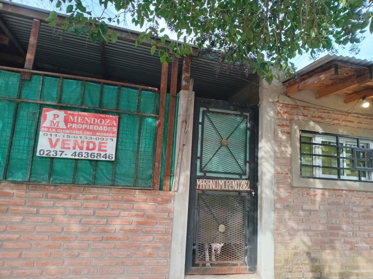 VENDO AMPLIA CASA DE MATERIAL EN ALTOS DE LA REJA, MORENO, CALLE MARIANO MORENO 2182 Y PERITO MORENO