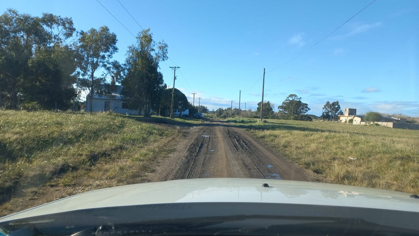 VENDO HERMOSO TERRENO EN ZONA TURISTICA LOCALIDAD DE CHAPADMADAL, (MAR DEL PLATA) SUPERFICIE DE 550 M2.