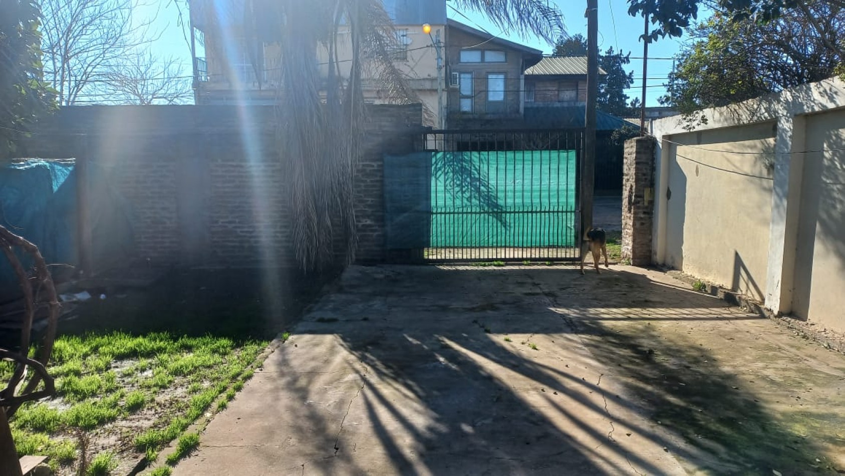 ( A L Q U I L A D O  )HERMOSO DEPARTAMENTO CON ENTRADA VEHICULAR A 40 METROS DE ACCESO OESTE ATRAS DEL MAYORISTA VITAL