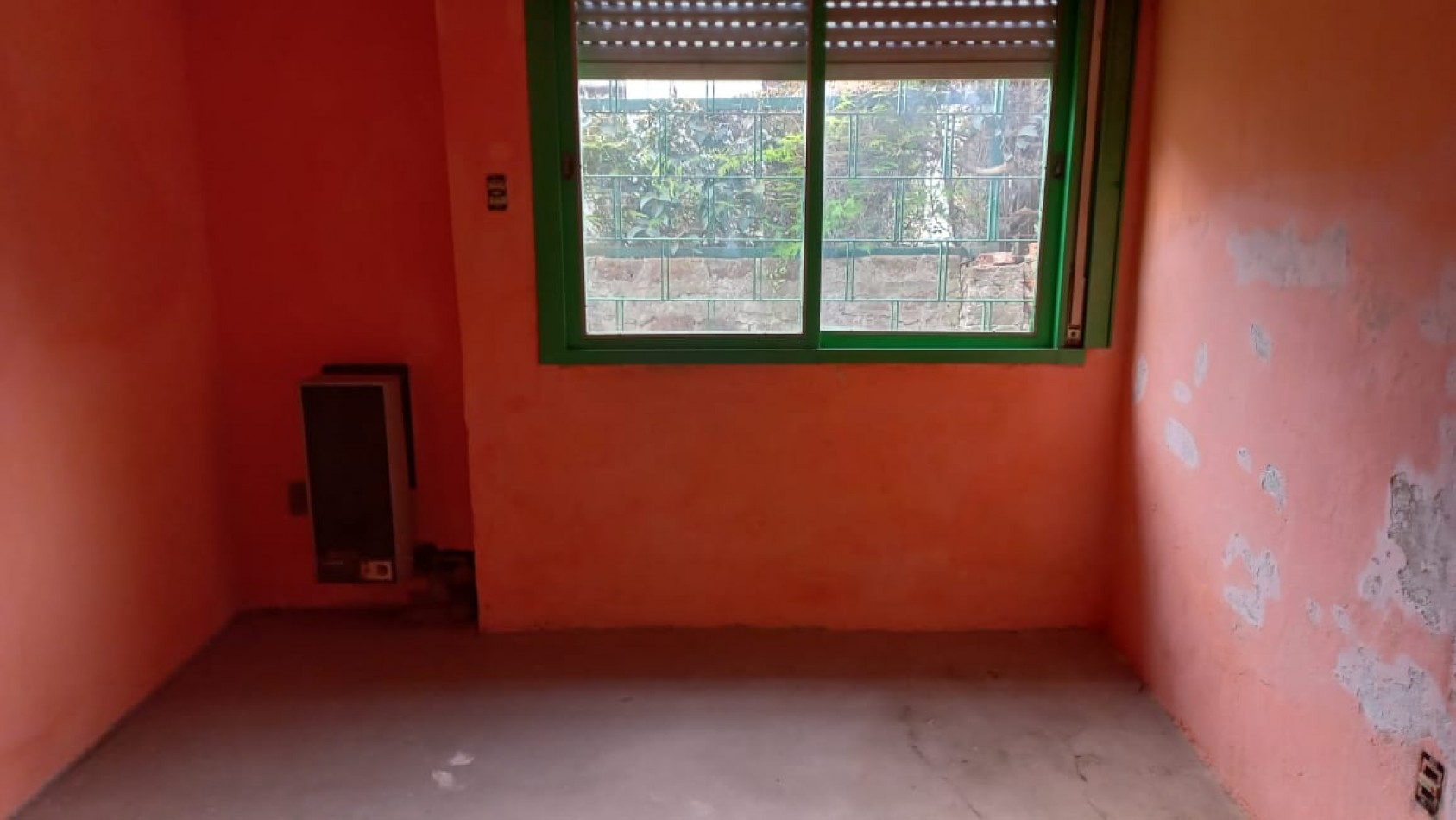 VENDO 2 HERMOSA CASA JUNTAS EN EL BARRIO CASCO SALA, CALLE: F. COUVIER 1264 MORENO SUR, HAY ESCRITURA