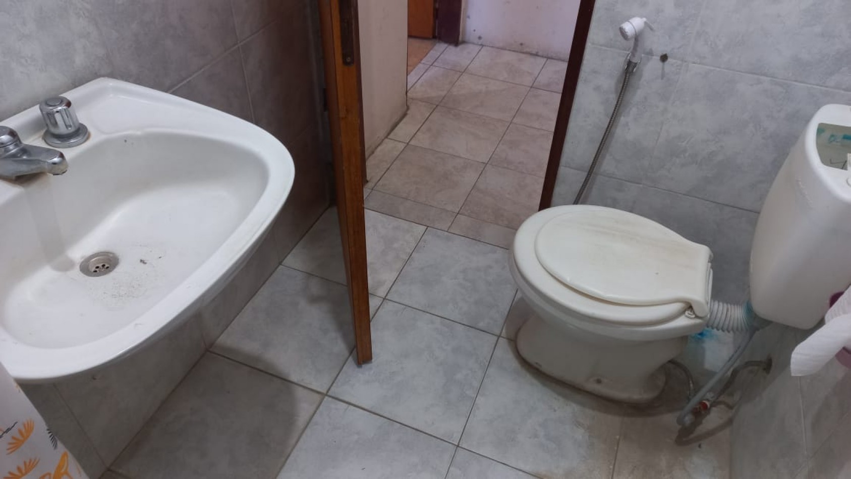 ALQUILO DEPARTAMENTO 2 AMBIENTE EN BARRIO SATELITE - MORENO CALLE CANADA 6883