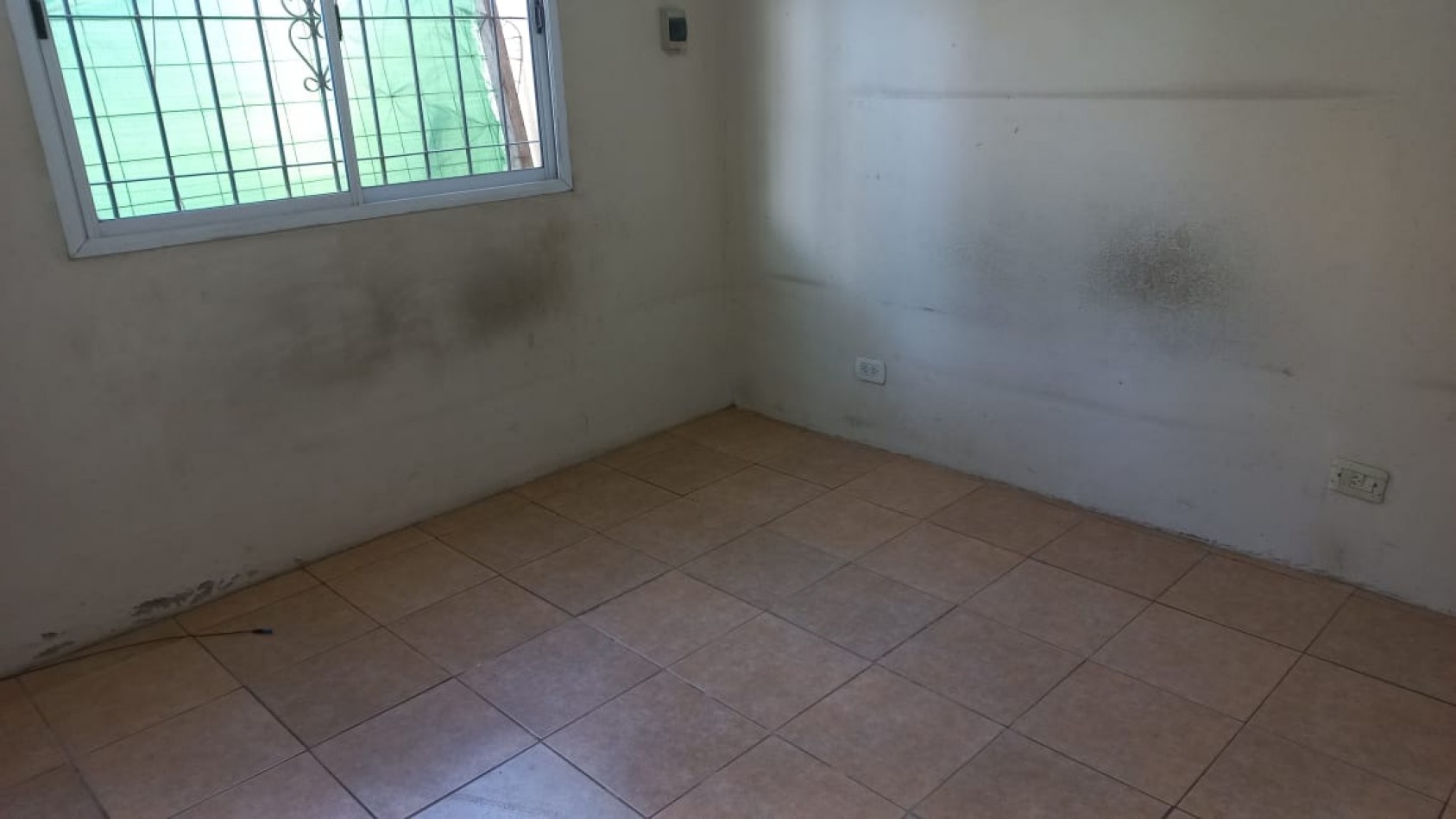 ALQUILO DEPARTAMENTO 2 AMBIENTE EN BARRIO SATELITE - MORENO CALLE CANADA 6883