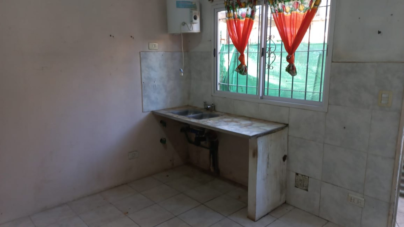ALQUILO DEPARTAMENTO 2 AMBIENTE EN BARRIO SATELITE - MORENO CALLE CANADA 6883