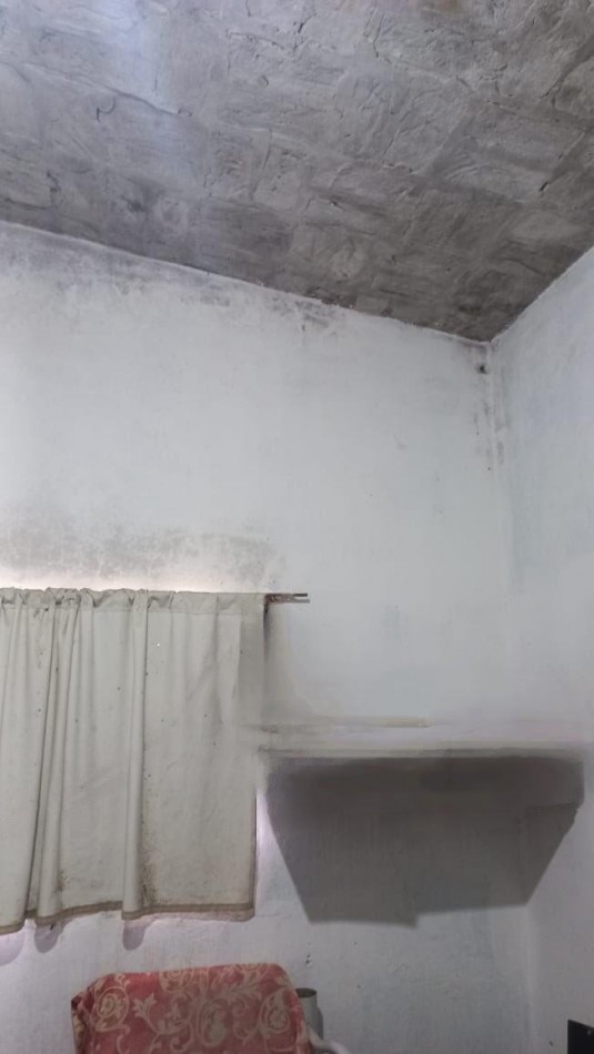 VENTA DE CASA CON TERRENO EN PASO DEL REY 