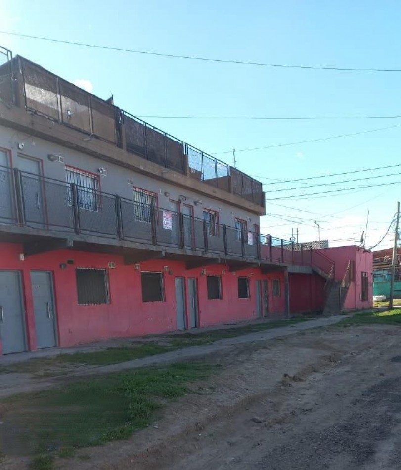 ALQUILO  DEPARTAMENTOS DE DOS AMBIENTES BARRIO LAS FLORES, MORENO.