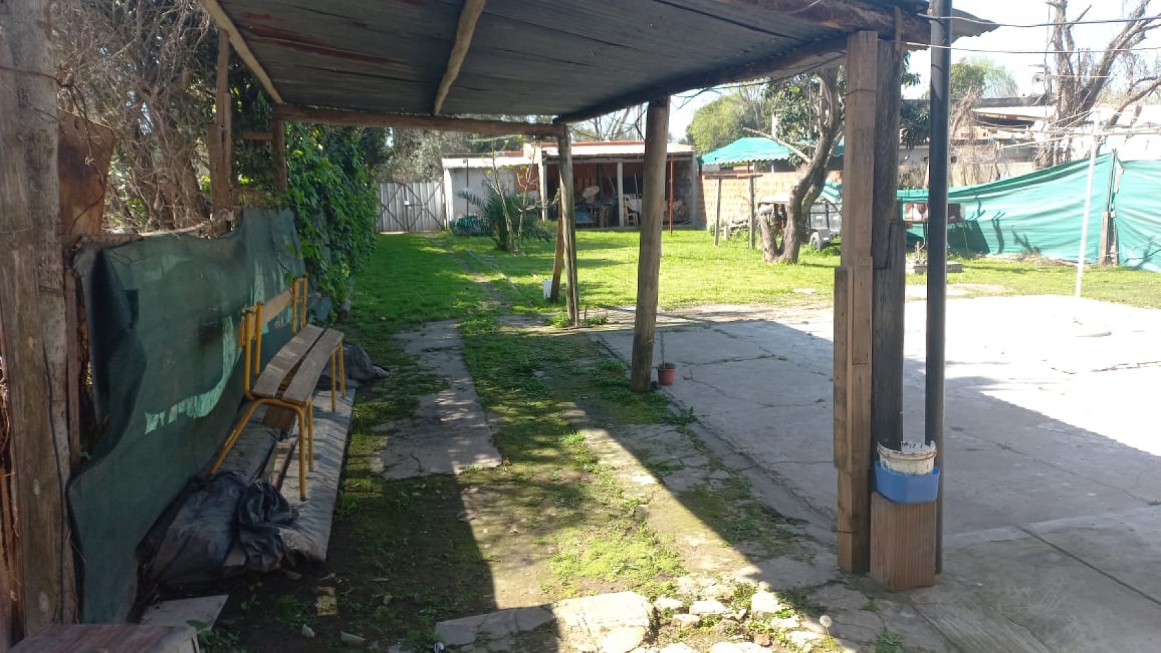 VENDO HERMOSA PROPIEDAD CON TERRENO EN MORENO NORTE, A 40 METROS DE RUTA 23, PROXIMO A COLEGIO, COMERCIOS ESTACIONES DE SERVICIOS