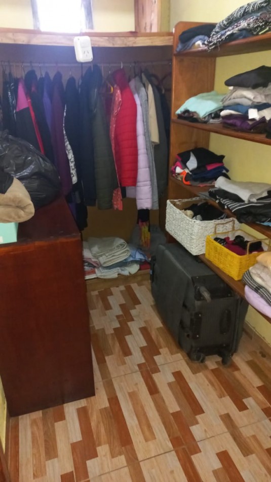VENDO HERMOSA PROPIEDAD CON TERRENO EN MORENO NORTE, A 40 METROS DE RUTA 23, PROXIMO A COLEGIO, COMERCIOS ESTACIONES DE SERVICIOS