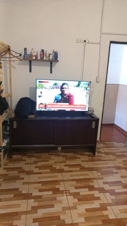 VENDO HERMOSA PROPIEDAD CON TERRENO EN MORENO NORTE, A 40 METROS DE RUTA 23, PROXIMO A COLEGIO, COMERCIOS ESTACIONES DE SERVICIOS