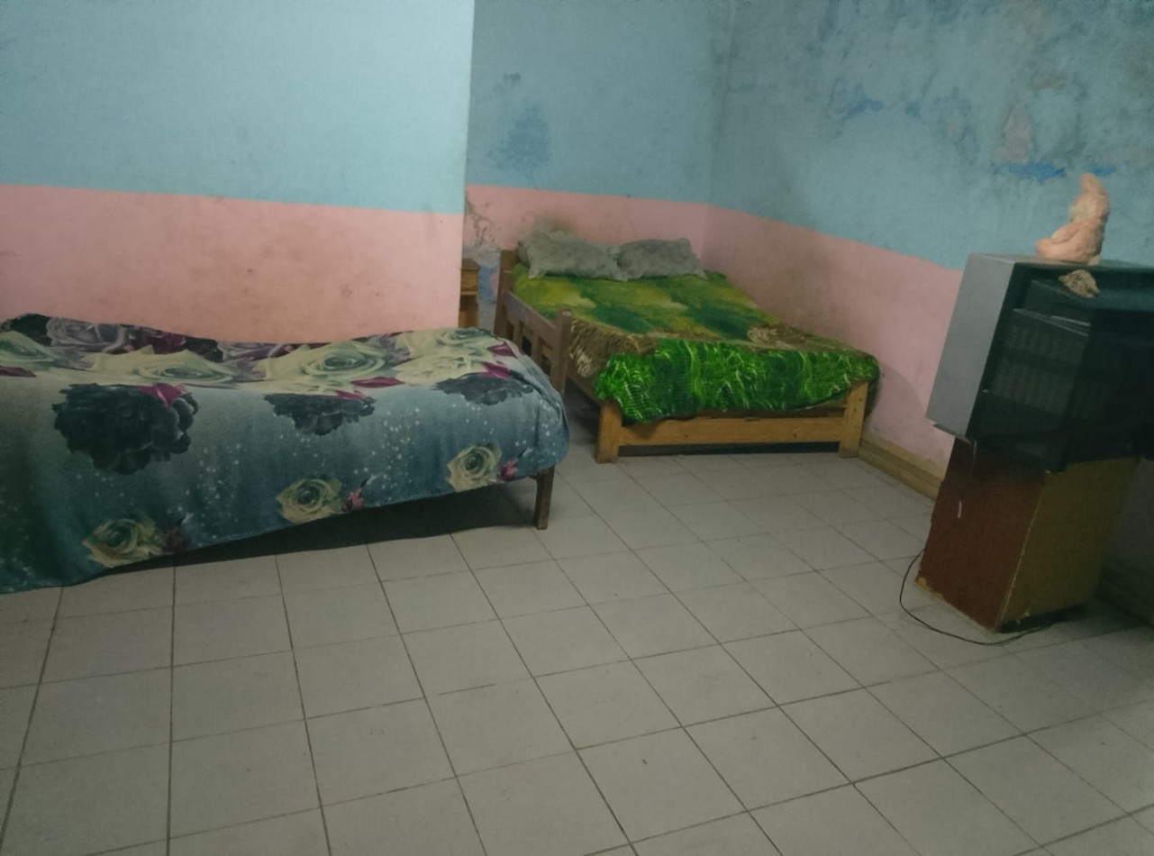 BARRIO SANTA ROSA - MORENO - VENDO O PERMUTO POR CASA CON TERRENO IMPERDIBLE ( O PERMUTA POR CASITA O LOTE EN MORENO SUR