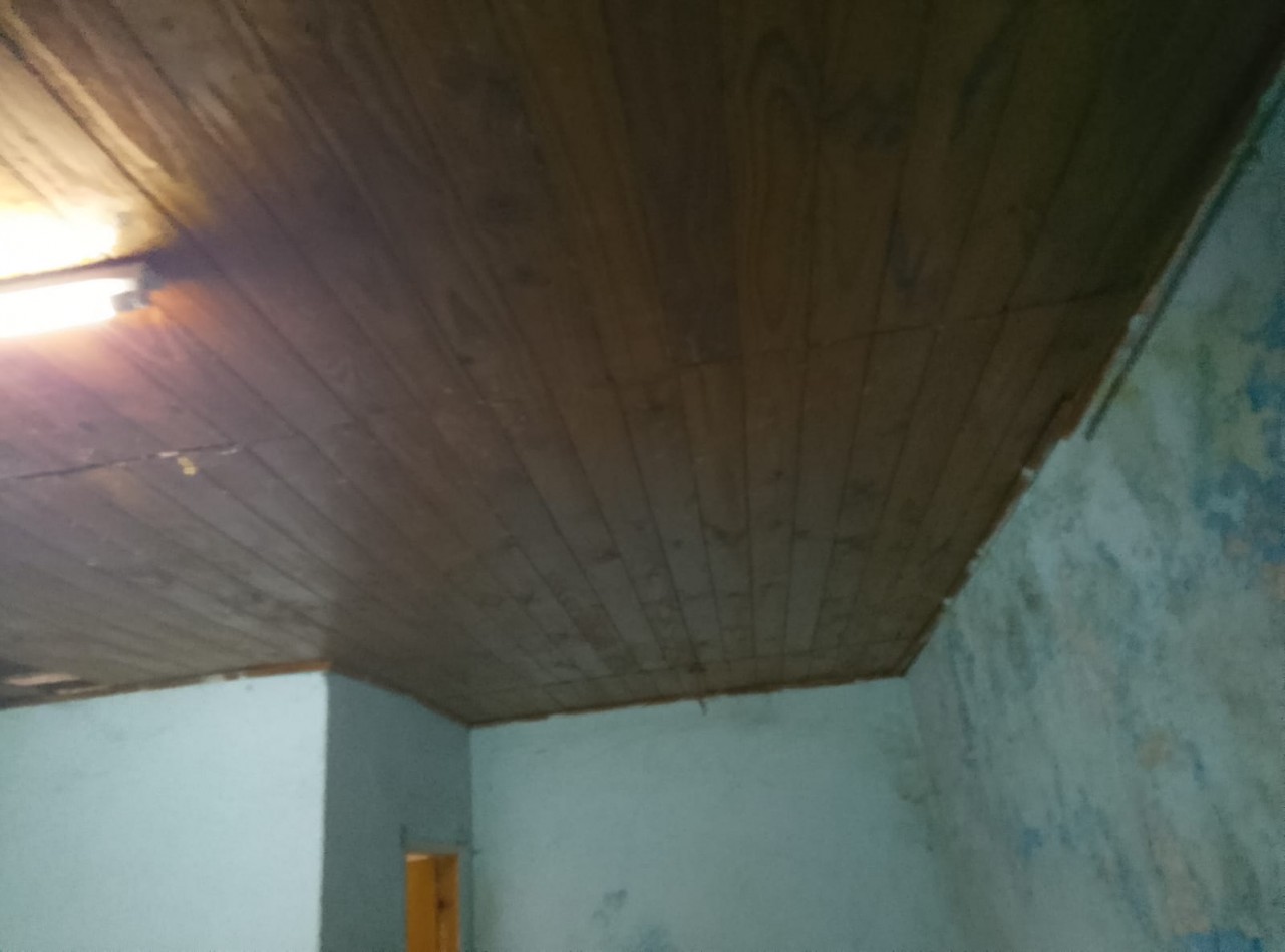 BARRIO SANTA ROSA - MORENO - VENDO O PERMUTO POR CASA CON TERRENO IMPERDIBLE ( O PERMUTA POR CASITA O LOTE EN MORENO SUR