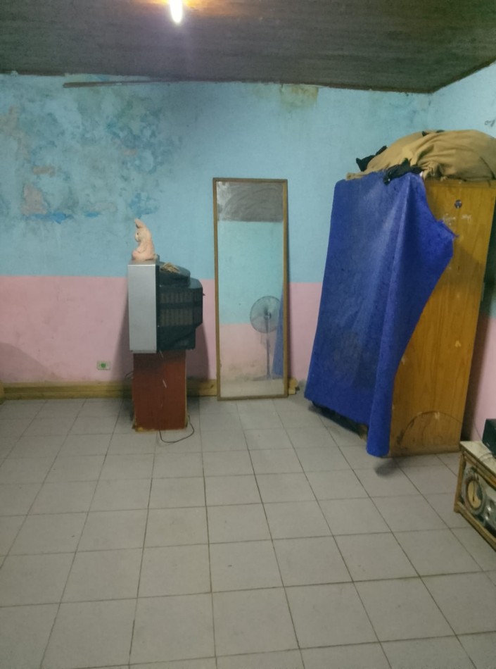 BARRIO SANTA ROSA - MORENO - VENDO O PERMUTO POR CASA CON TERRENO IMPERDIBLE ( O PERMUTA POR CASITA O LOTE EN MORENO SUR