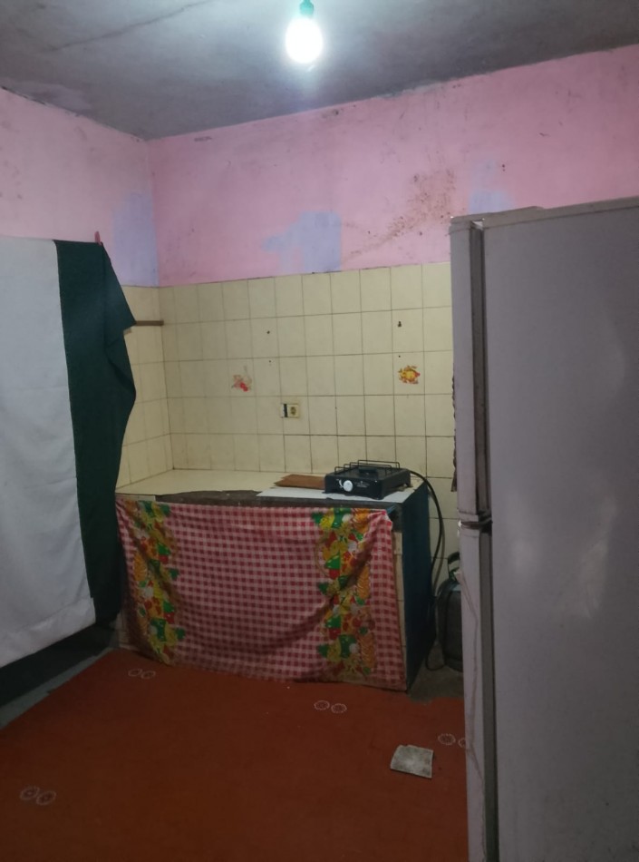 BARRIO SANTA ROSA - MORENO - VENDO O PERMUTO POR CASA CON TERRENO IMPERDIBLE ( O PERMUTA POR CASITA O LOTE EN MORENO SUR