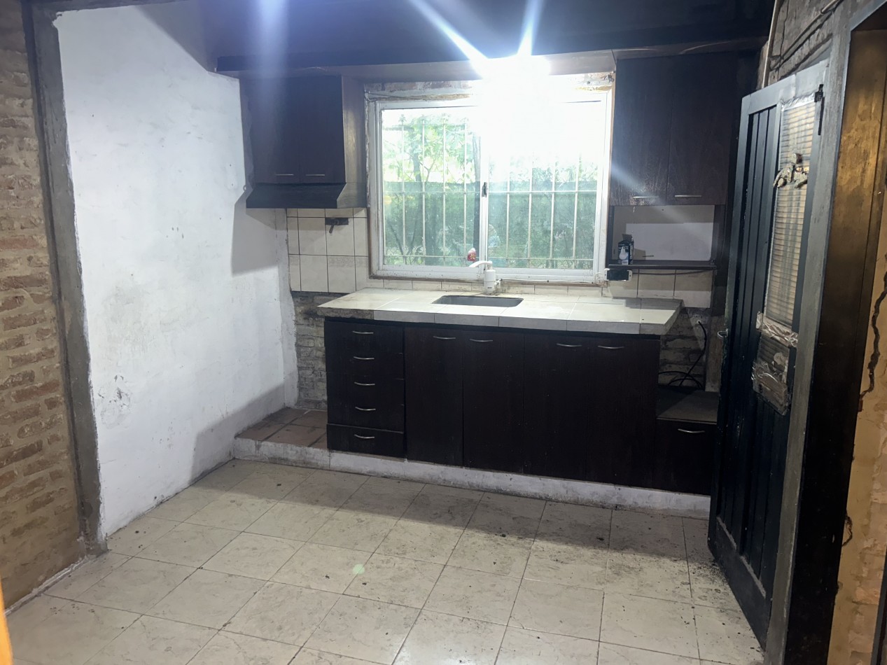 Imperdible Departamento en Alquiler de Dos ambientes en Barrio San Jose.