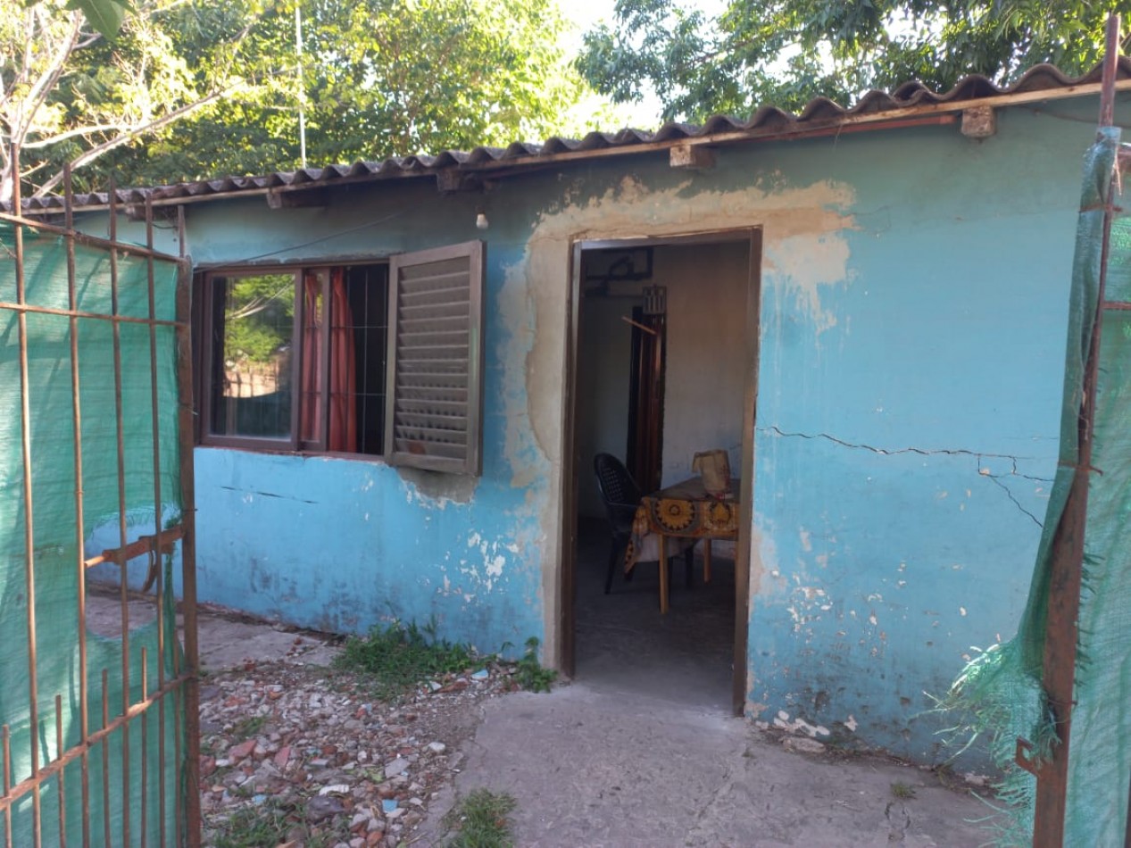 ALQUILO CASA DE MATERIAL CON 2 DORMITORIOS EN BARRIO ALTOS DEL MONTE,  PARTIDO DE MORENO