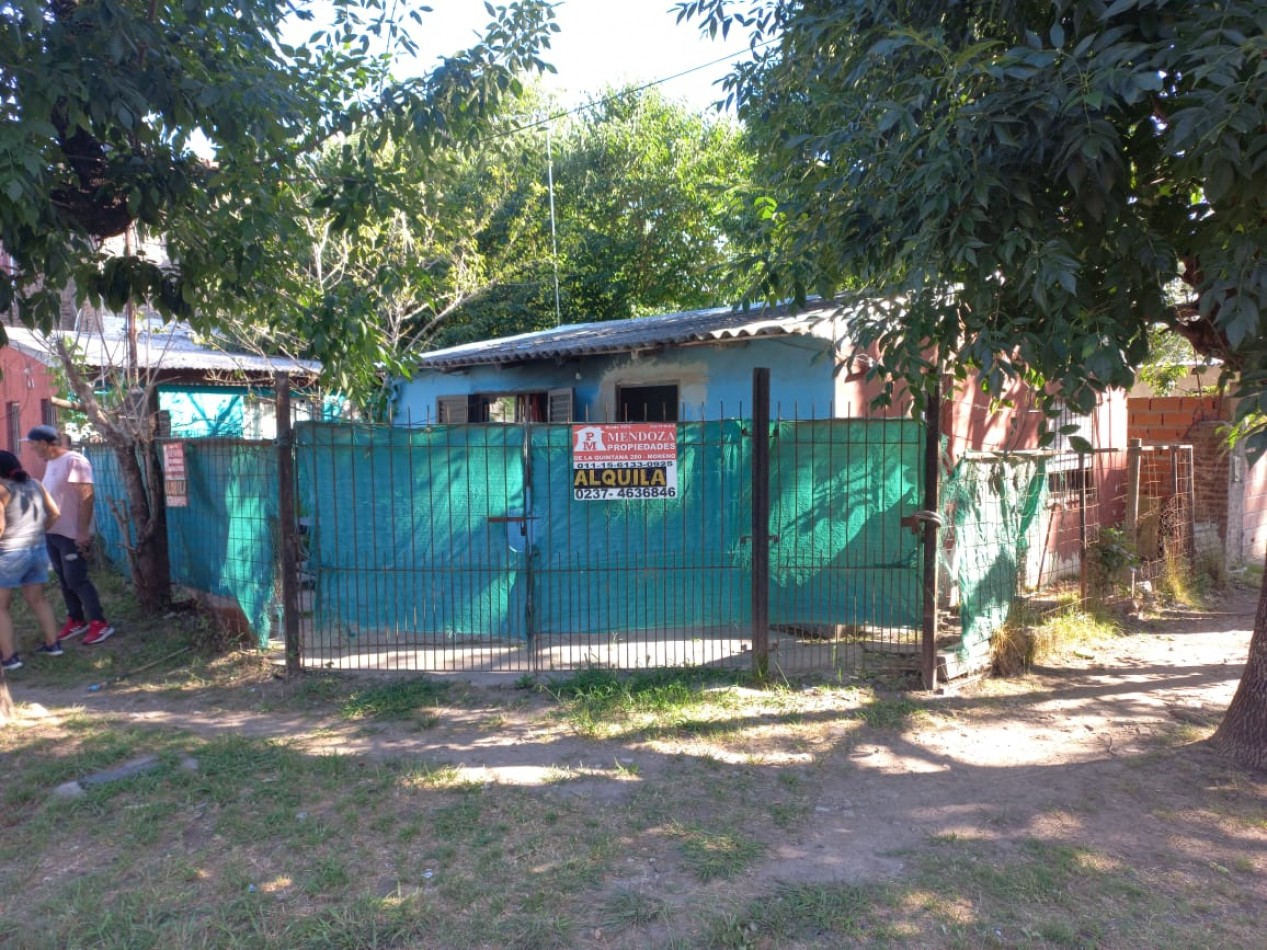 ALQUILO CASA DE MATERIAL CON 2 DORMITORIOS EN BARRIO ALTOS DEL MONTE,  PARTIDO DE MORENO