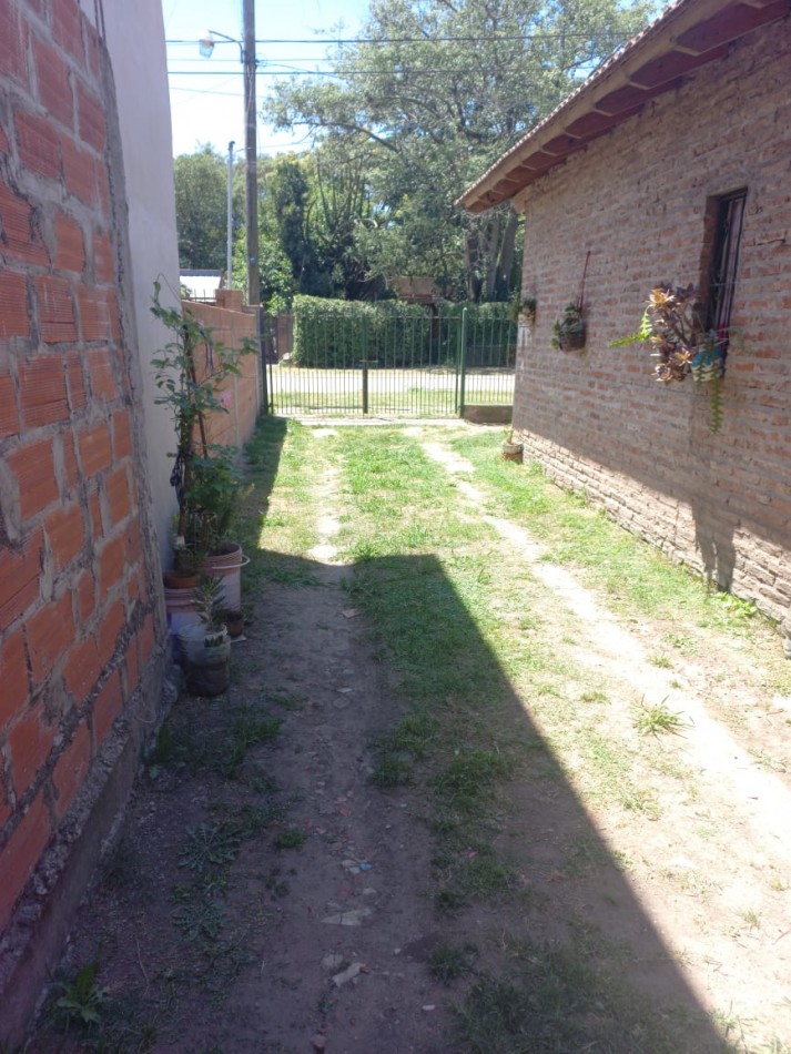 VENDO HERMOSA CASA DE MATERIAL EN CASCALLARES, CALLE SAN JUAN 1378 PRECIO REBAJADO APROVECHE OPORTUNIDAD