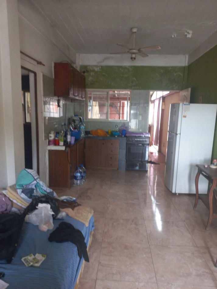 ALQUILO HERMOSA VIVIENDA CON LOCAL COMERCIAL SOBRE RUTA 25, EN MORENO 2.000