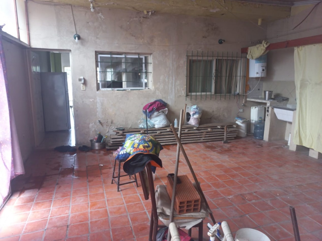 ALQUILO HERMOSA VIVIENDA CON LOCAL COMERCIAL SOBRE RUTA 25, EN MORENO 2.000