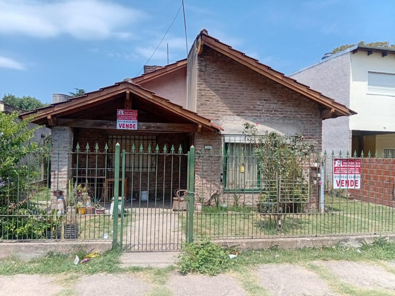 VENDO HERMOSA CASA DE MATERIAL EN CASCALLARES, CALLE SAN JUAN 1378 PRECIO REBAJADO APROVECHE OPORTUNIDAD