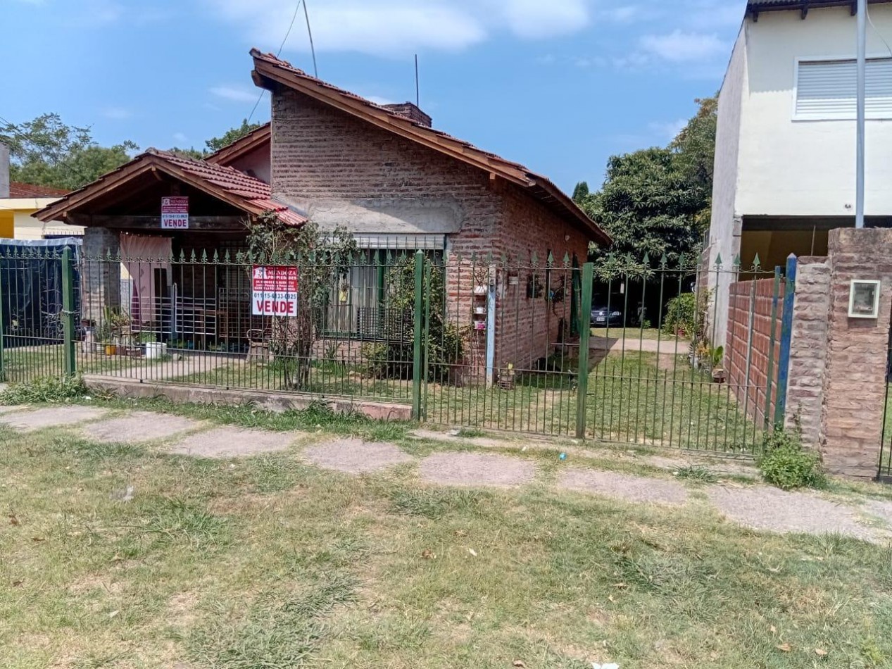 VENDO HERMOSA CASA DE MATERIAL EN CASCALLARES, CALLE SAN JUAN 1378 PRECIO REBAJADO APROVECHE OPORTUNIDAD