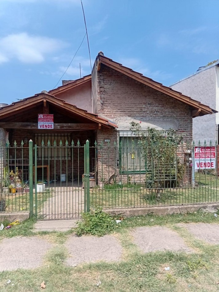 VENDO HERMOSA CASA DE MATERIAL EN CASCALLARES, CALLE SAN JUAN 1378 PRECIO REBAJADO APROVECHE OPORTUNIDAD