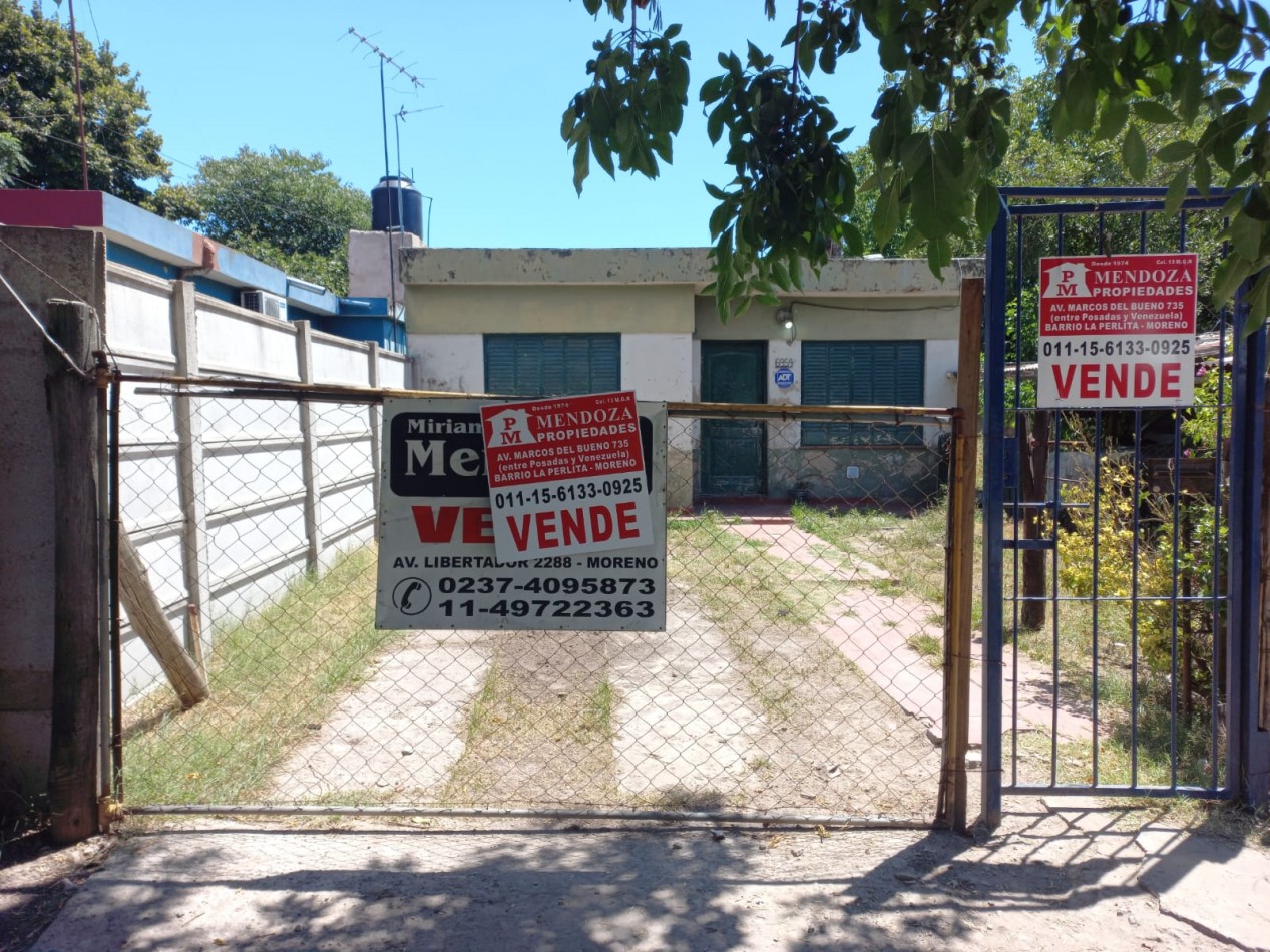 VENDO HERMOSA CASA APTA CREDITO. PLANOS, ESCRITURA, ASFALTO, GAS NATURAL, AGUA CORRIENTE, GAS NATURAL IMPERDIBLE