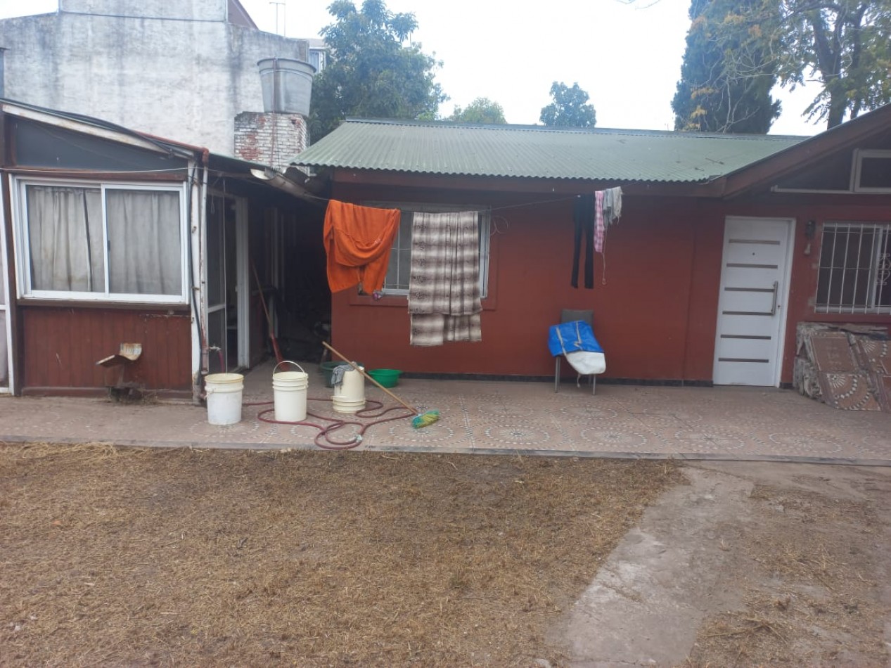 VENDO LOCAL CON AMPLIA VIVIENDA SOBRE RUTA PROVINCIAL 25 EN BARRIO MORENO 2.000, PARTIDO DE MORENO