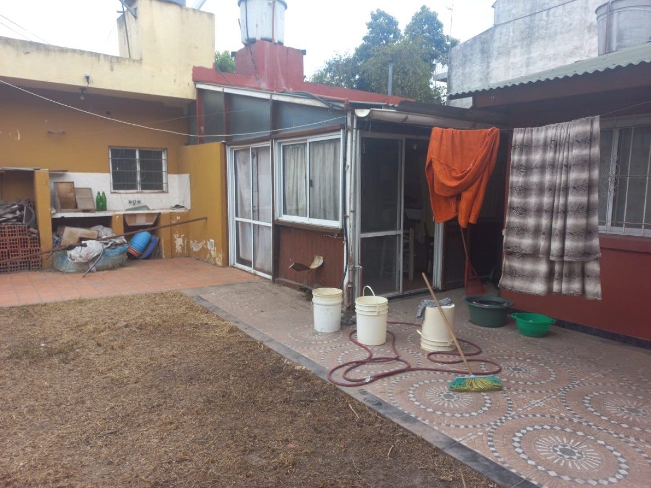 VENDO LOCAL CON AMPLIA VIVIENDA SOBRE RUTA PROVINCIAL 25 EN BARRIO MORENO 2.000, PARTIDO DE MORENO