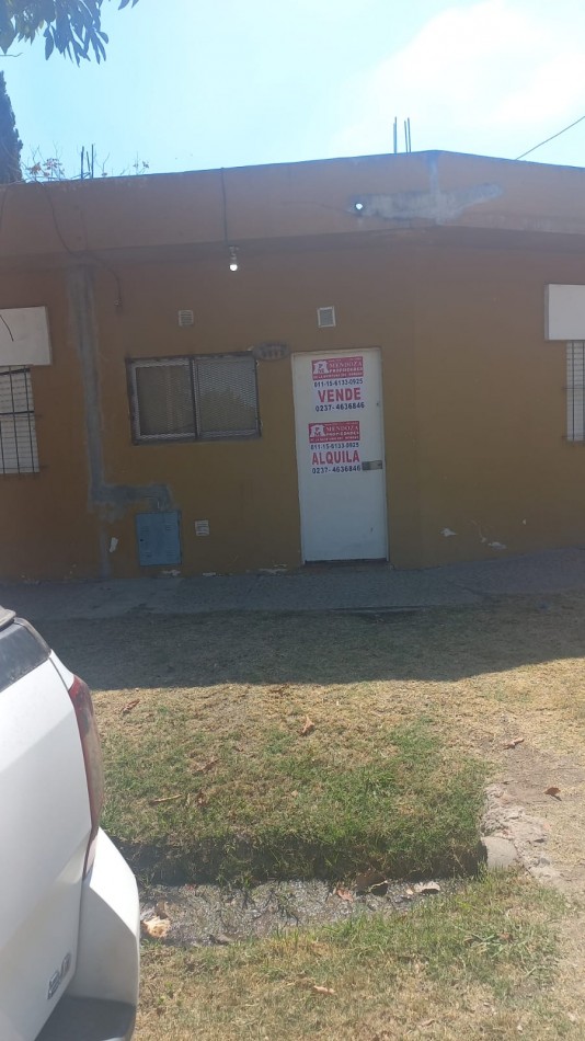 VENDO LOCAL CON AMPLIA VIVIENDA SOBRE RUTA PROVINCIAL 25 EN BARRIO MORENO 2.000, PARTIDO DE MORENO