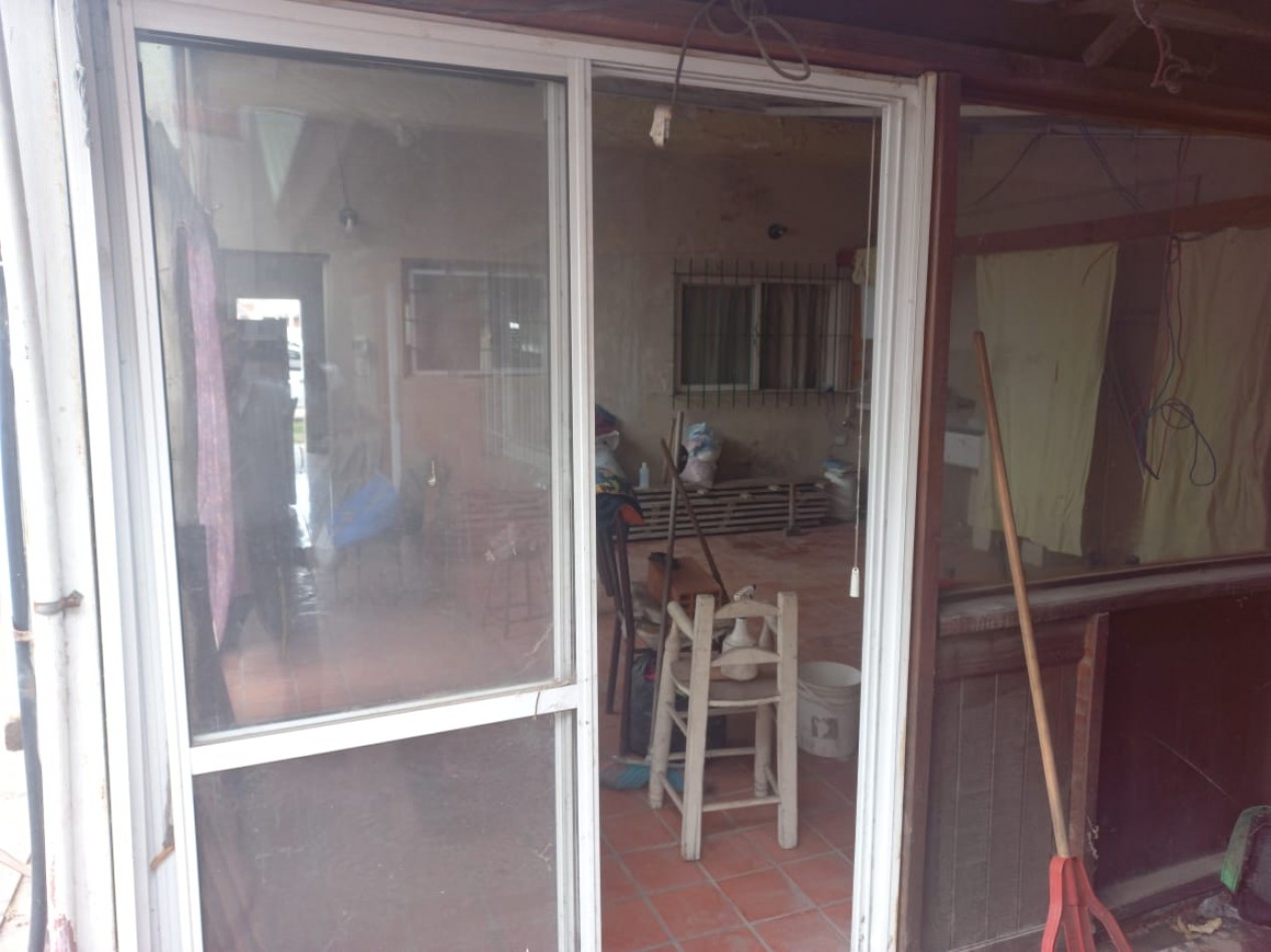 VENDO LOCAL CON AMPLIA VIVIENDA SOBRE RUTA PROVINCIAL 25 EN BARRIO MORENO 2.000, PARTIDO DE MORENO