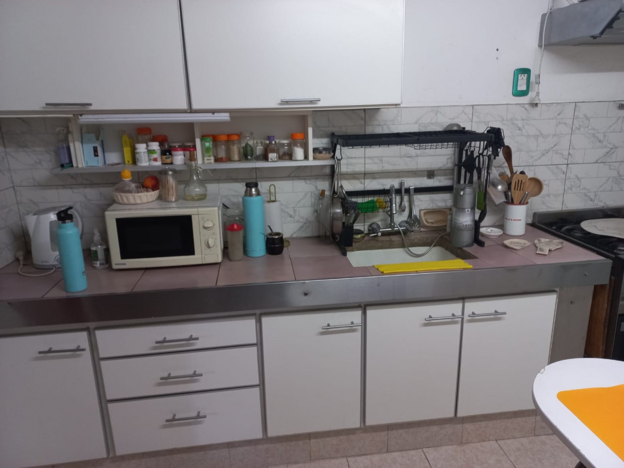 VENDO REGIA CASA EN MORENO 2000, PROXIMO A ESCUELA Y CENTRO COMERCIAL, PROXIMO A ACCESO OESTE