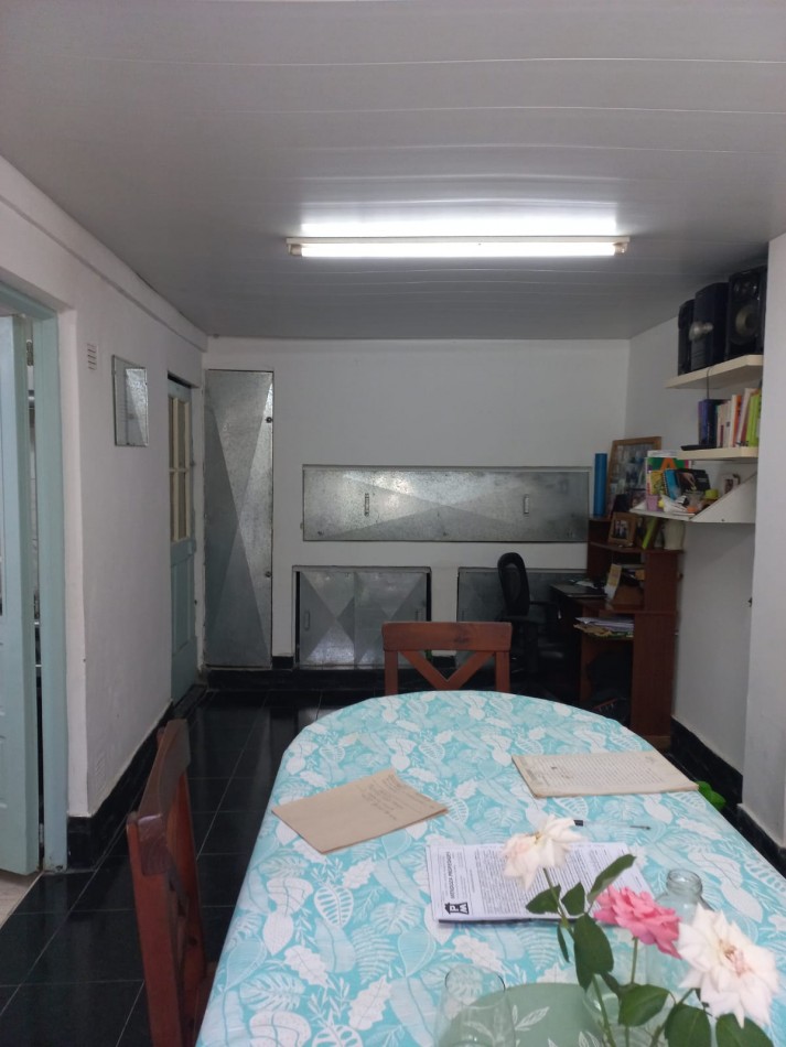 VENDO REGIA CASA EN MORENO 2000, PROXIMO A ESCUELA Y CENTRO COMERCIAL, PROXIMO A ACCESO OESTE