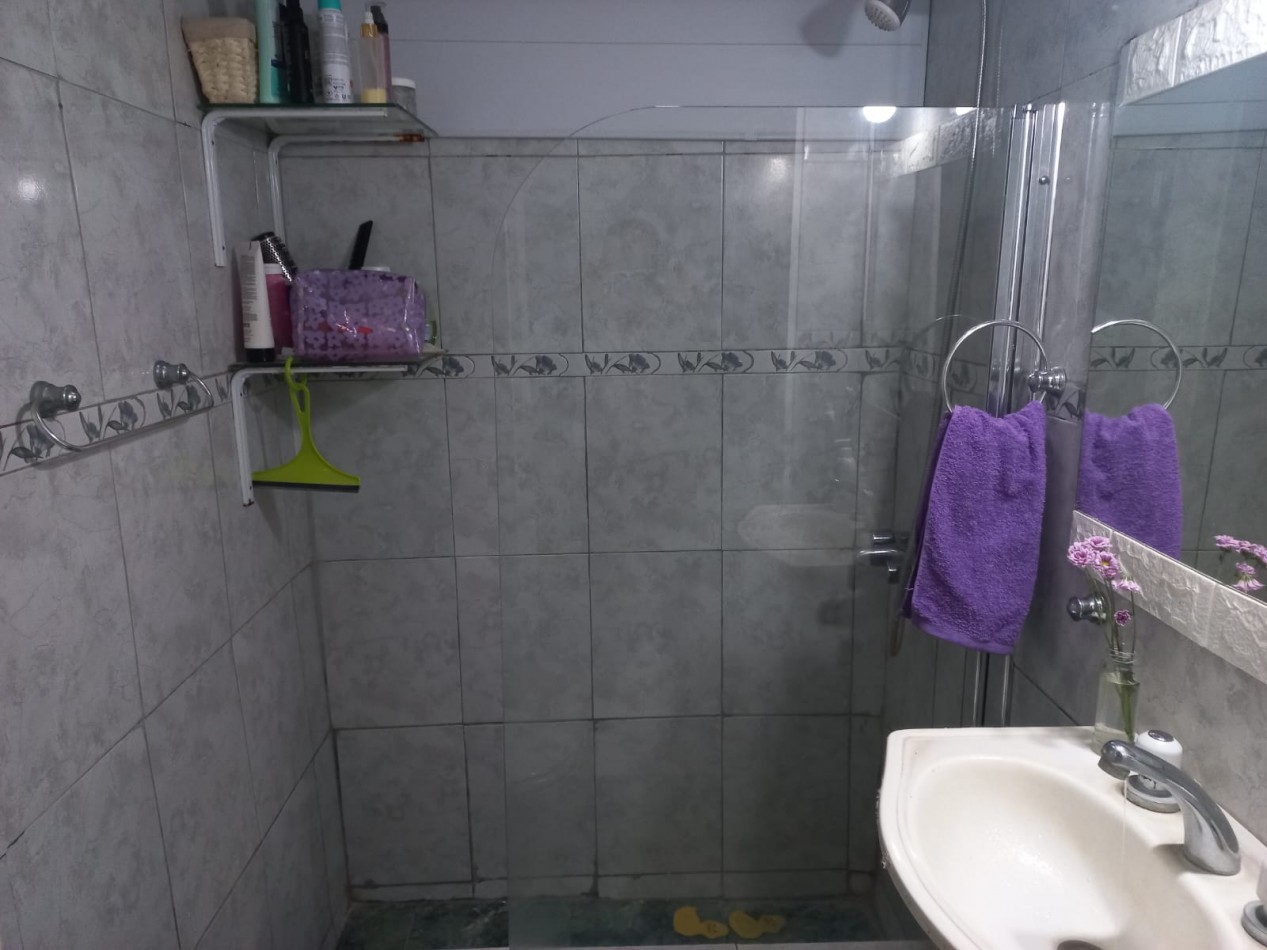 VENDO REGIA CASA EN MORENO 2000, PROXIMO A ESCUELA Y CENTRO COMERCIAL, PROXIMO A ACCESO OESTE