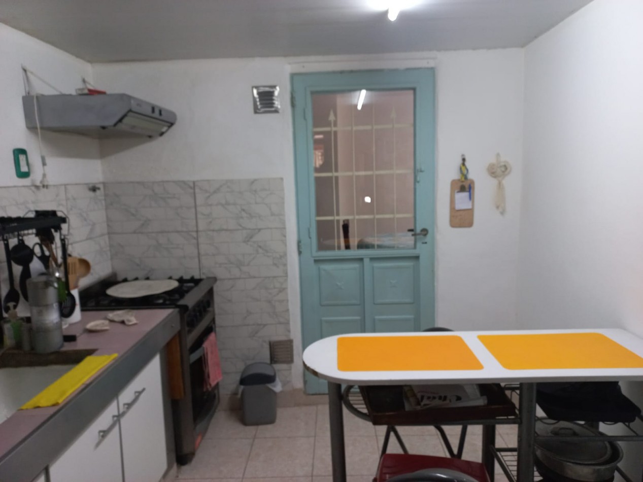 VENDO REGIA CASA EN MORENO 2000, PROXIMO A ESCUELA Y CENTRO COMERCIAL, PROXIMO A ACCESO OESTE