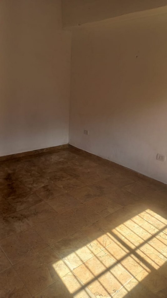 Departamento sobre asfalto, Guatemala 5254, Barrio San Jose, Moreno