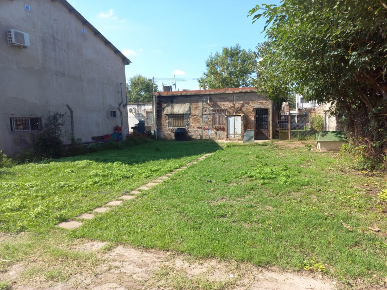 VENDO HERMOSA PROPIEDAD CON DOBLE VIVIENDA EN BARRIO SAN JOSE